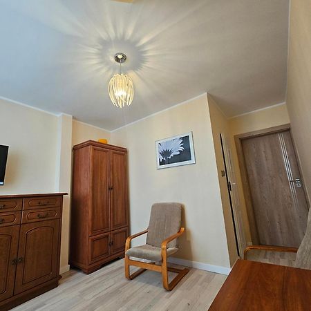 Villa Krystyna Дзвиржино Екстериор снимка